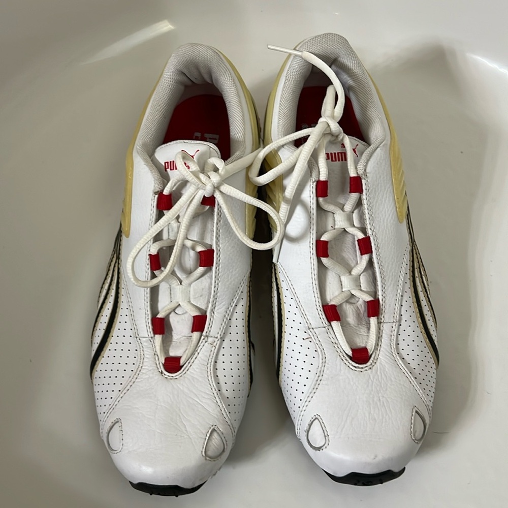 Men’s sneakers